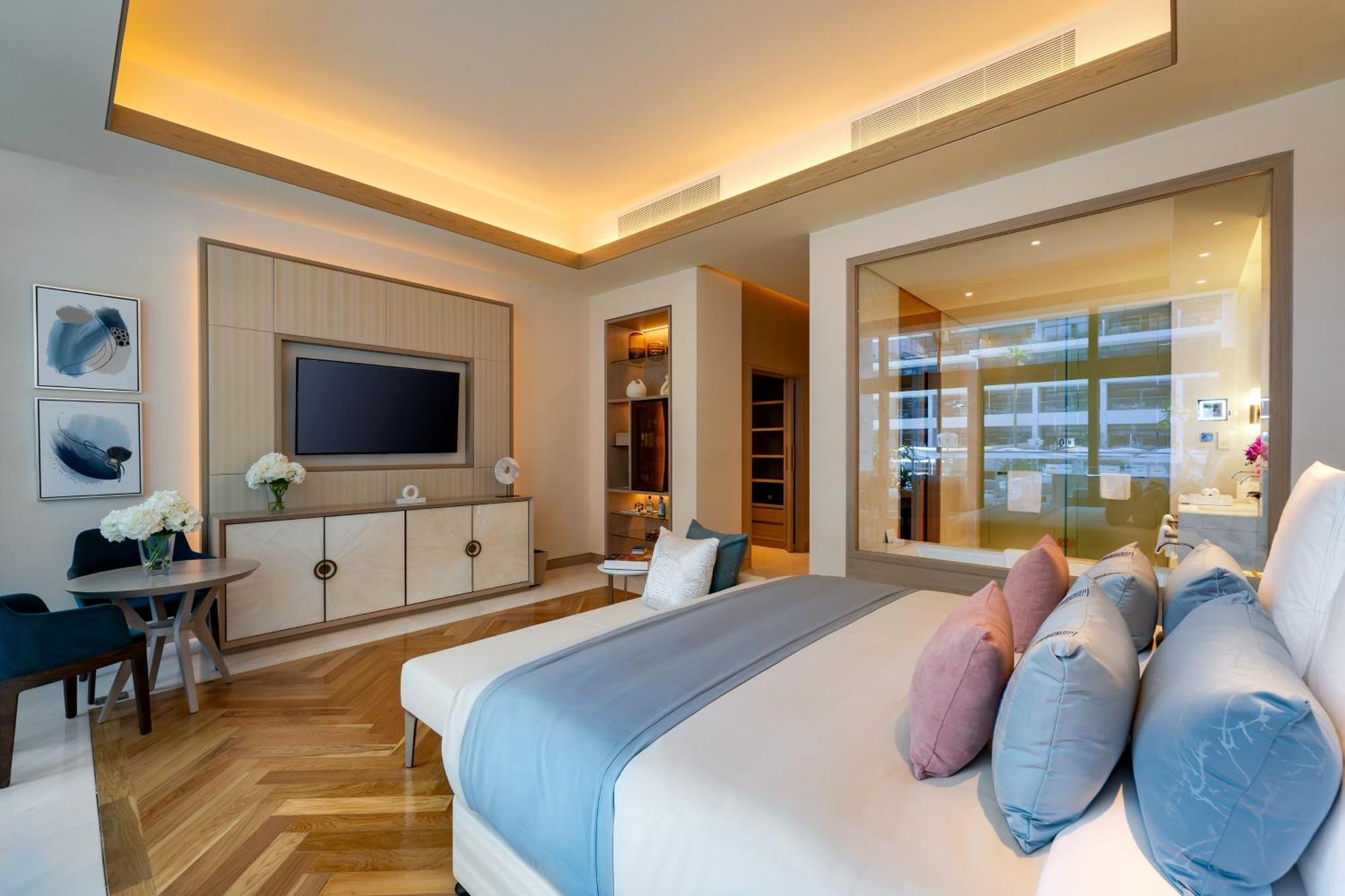 Hotel Five Luxe Dubái Exterior foto A bedroom at the hotel