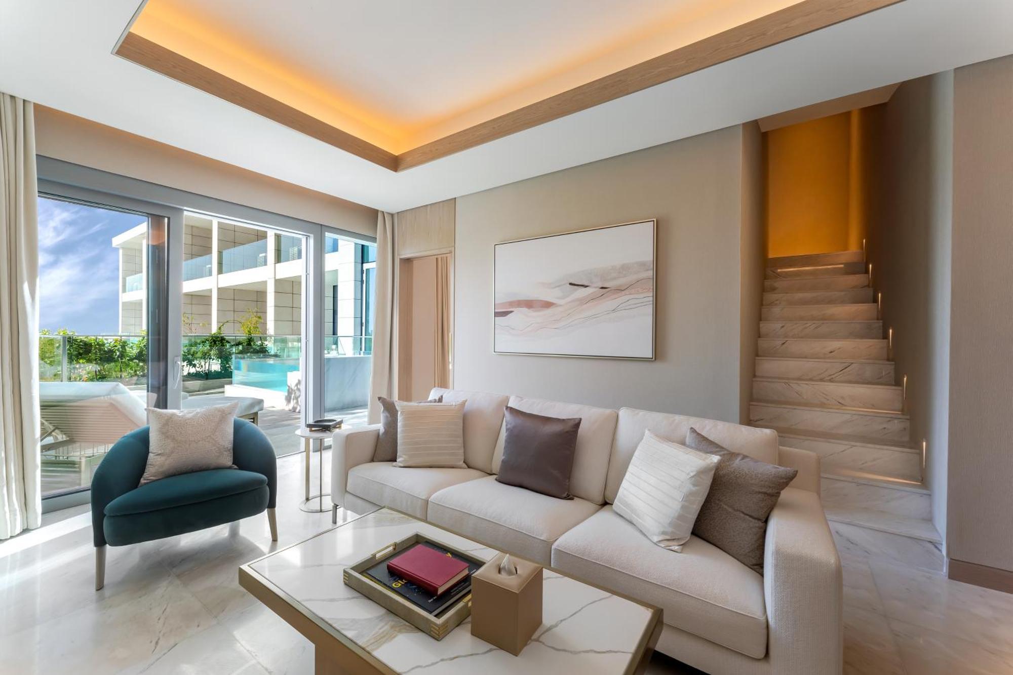 Hotel Five Luxe Dubái Exterior foto Living room